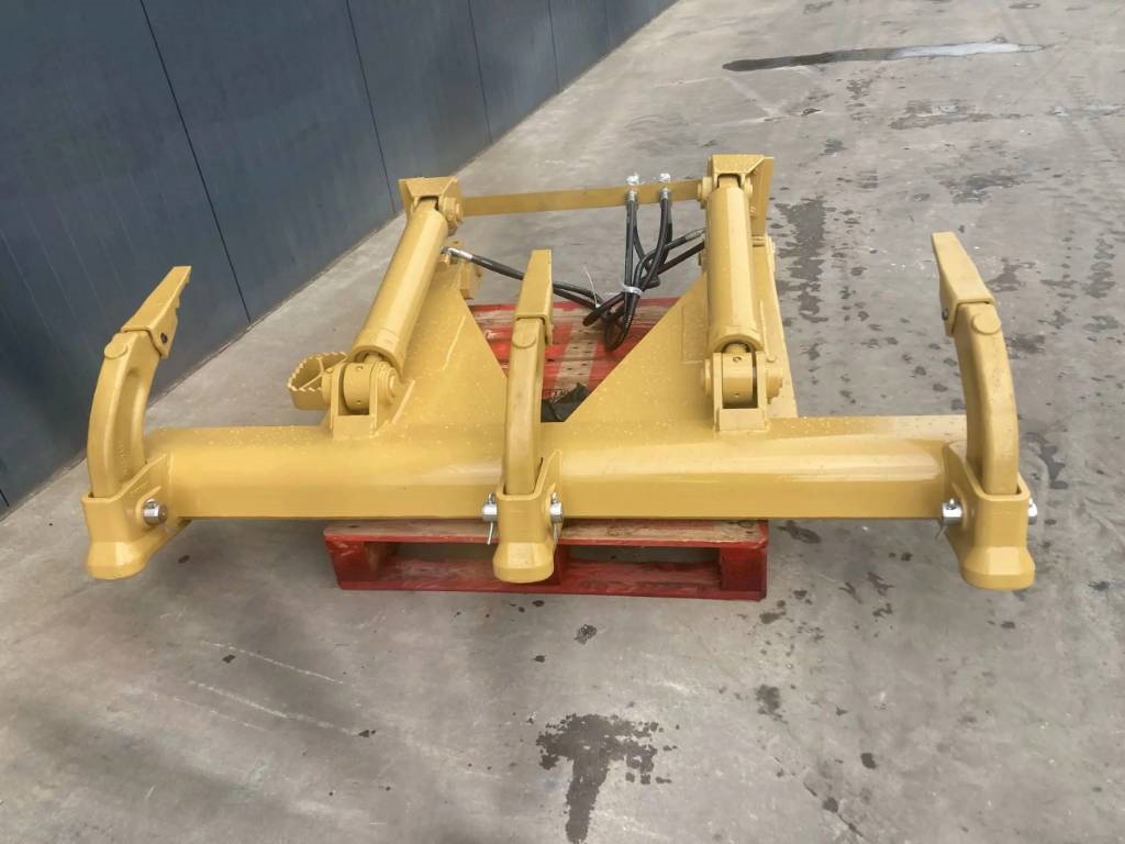 CAT D5M Ripper 2025 905131 D5M Ripper 2025 0 image 2