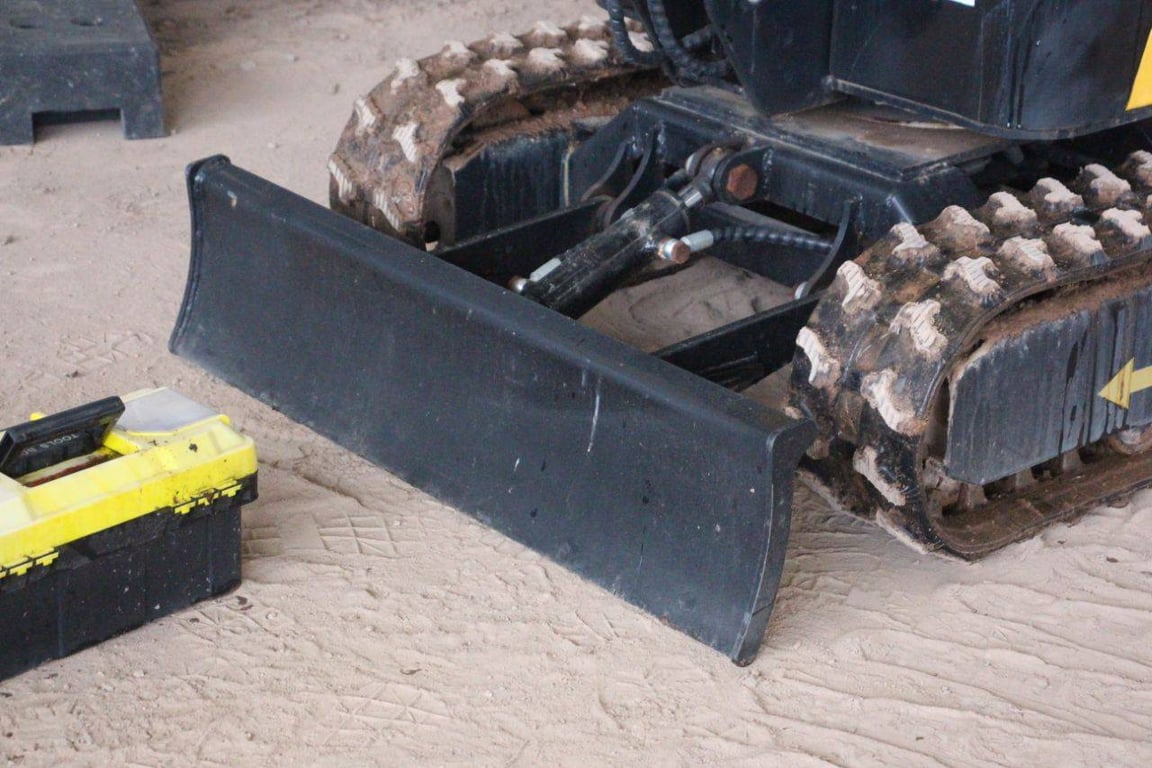 Mini Excavator AGT Industrial QH13R Diesel 2024 New 2024 AGT Industrial QH13R 2024 0 image 13