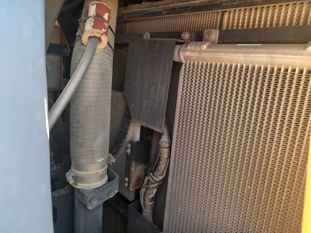 Heavy machinery product image - Image 14 of 15