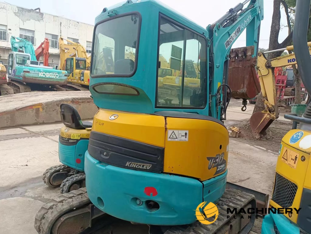 Kubota U30 Mini Crawler Excavator High Quality U30 2022 1 Crawler Excavators image 2