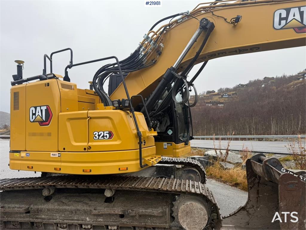 CAT 325 2021 21981 325 2021 1 Crawler Excavators image 4