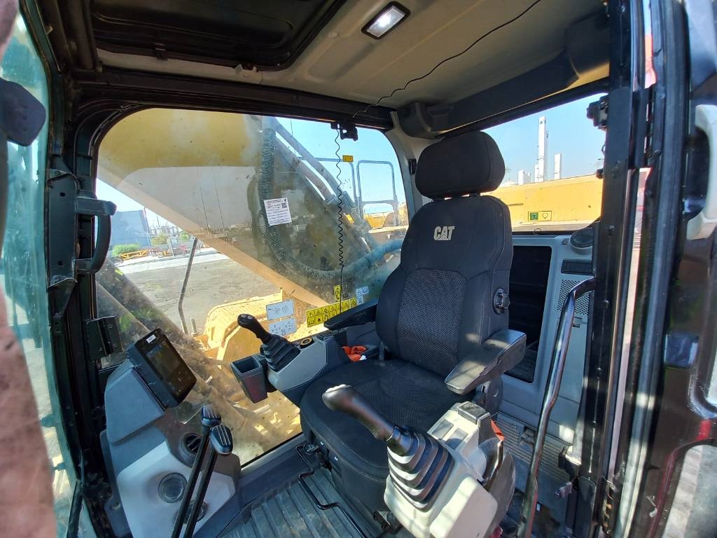 CAT 350 (Abu Dhabi) 2022 ETR-1094 350 (Abu Dhabi) 2022 1 Crawler Excavators image 7