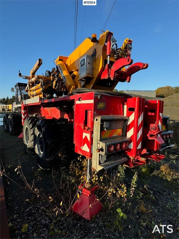 Logset 12F load carrier w/ World Power 180 T/M crane from 2021 19184 Logset 12F load carrier w/ World Power 180 T/M crane ...