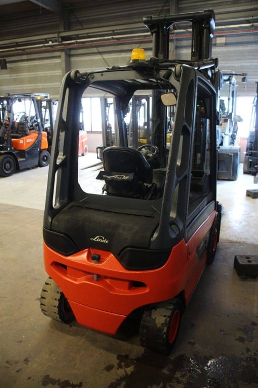 Forklift Linde E25 Electric 2500kg 6.43m 2019 2019 E25 2019 1 Forklift image 5