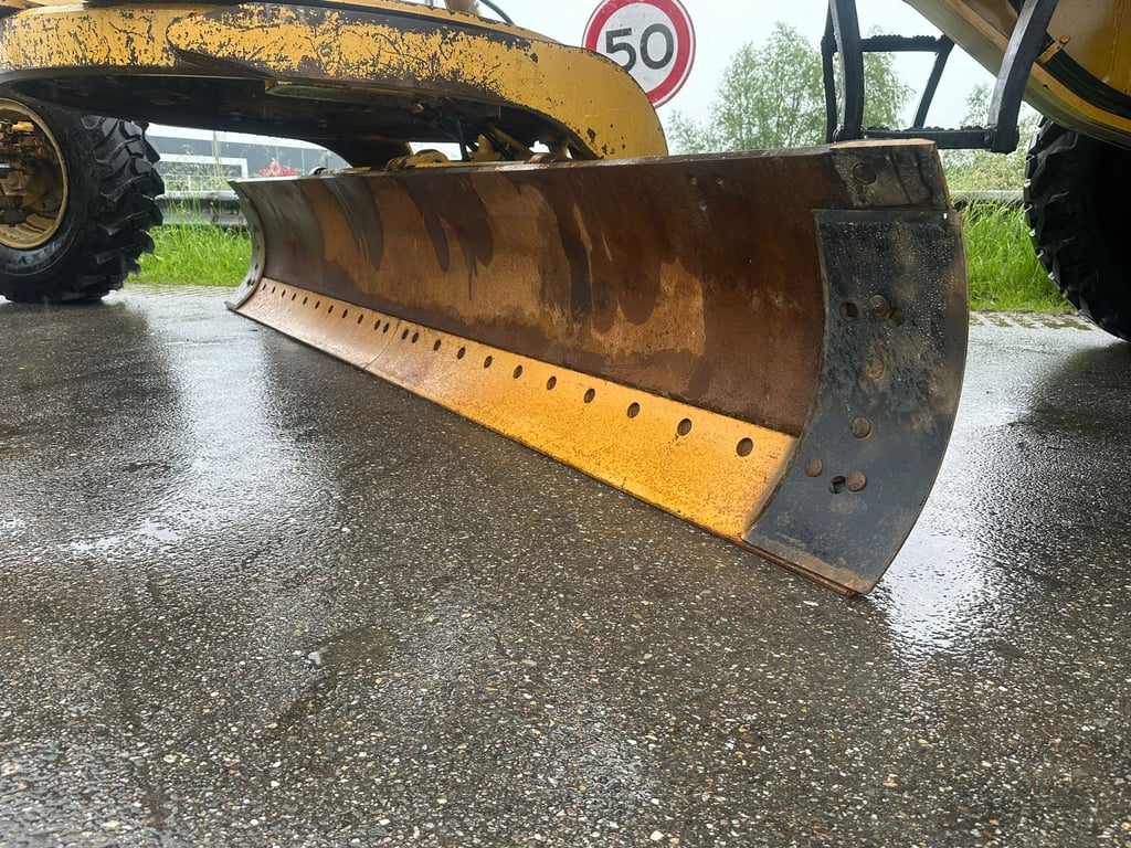 Caterpillar 120K | NEW TIRES 2018 00032807 120K | NEW TIRES 2018 1 image 13