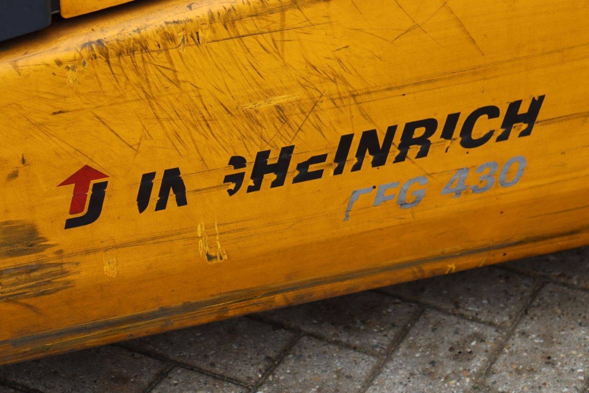 Forklift Jungheinrich EFG430 Electric 3000kg 4.0m 2010 2010 EFG 430 2010 1 Forklift image 15