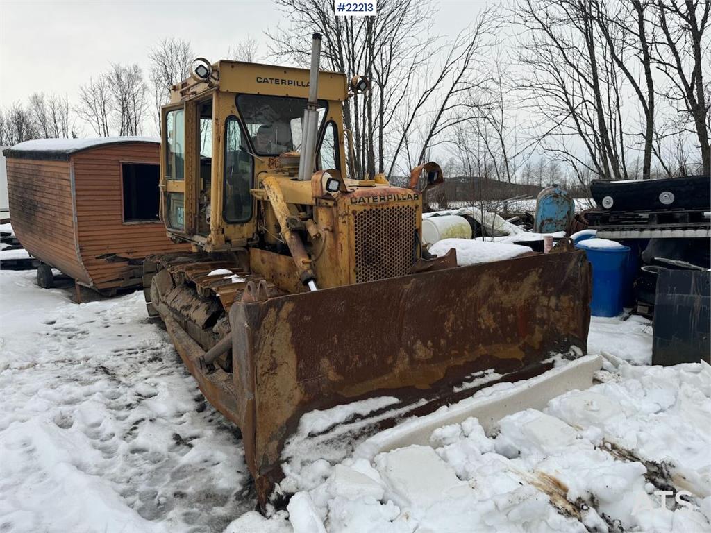 CAT D5B 1980 22213 D5B 1980 1 Dozers image 3