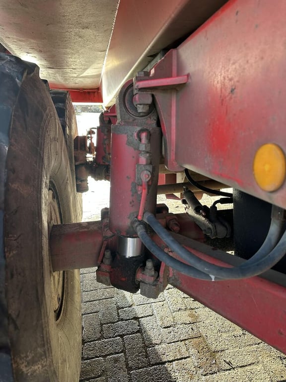 Heavy machinery product image - Image 9 of 14