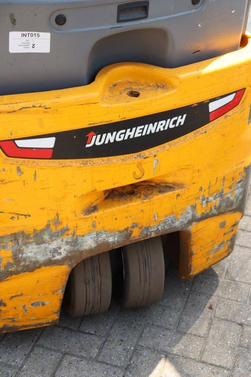 Forklift Jungheinrich EFG215 Electric 1500kg 4.5m 2016 2016 EFG215 2016 1 Forklift image 15