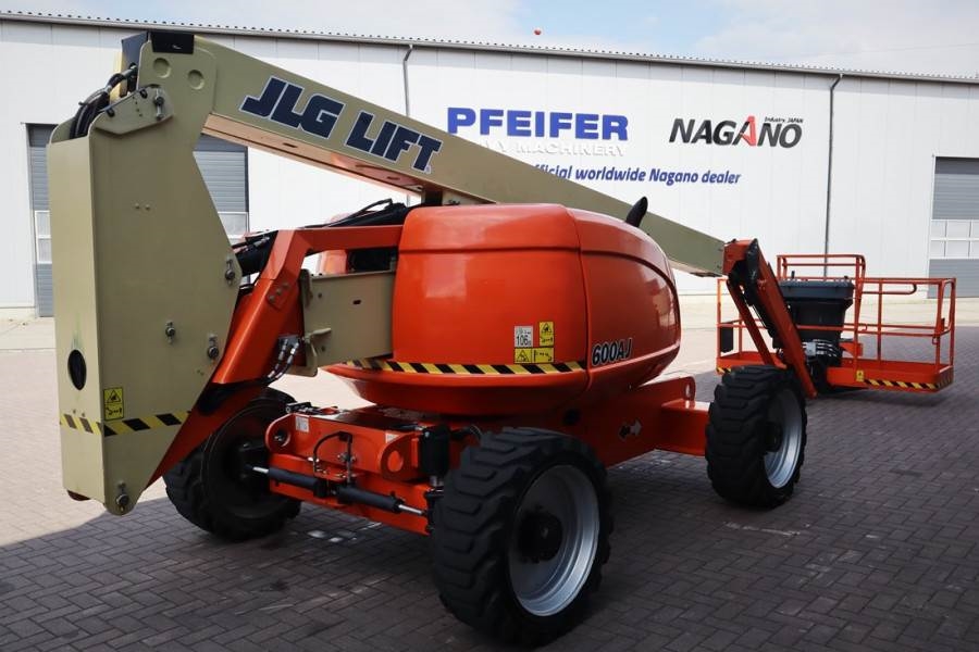 JLG 600AJ Valid inspection, *Guarantee! Diesel, 4x4 Dr 2015 JLG - 600AJ - 60977 600AJ Valid inspection, *Guarantee! Diesel...