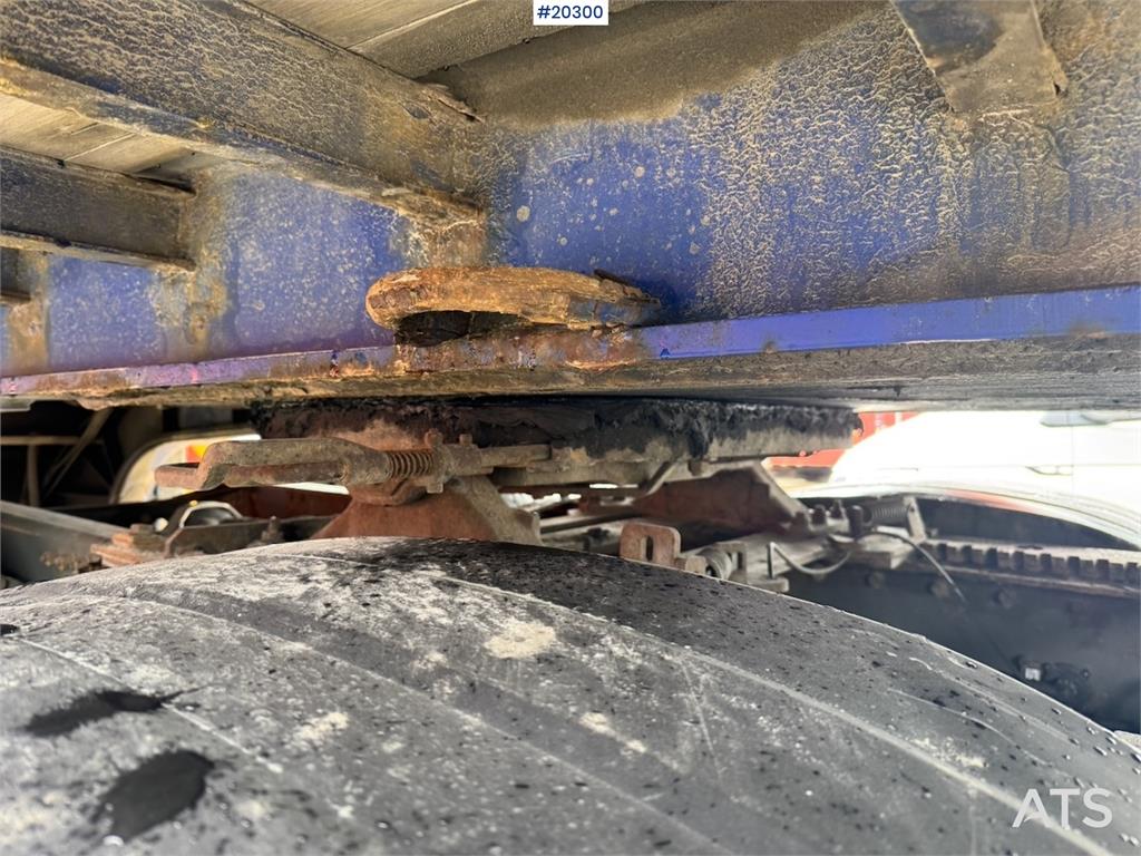 Volvo FH16 6x2 Truck w/tipping hydraulics for tipper sem 2004 20300 FH16 6x2 Truck w/tipping hydraulics for tipper sem 200...