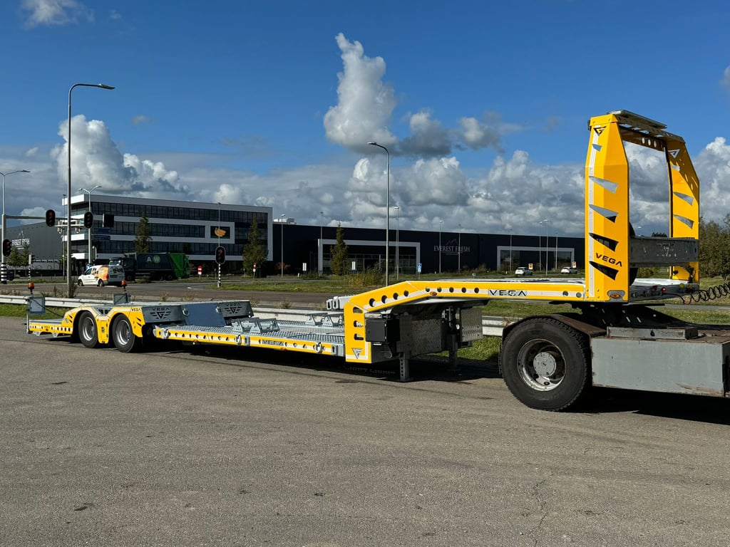 VEGA Trailer VEGAMAX 2 axle Autotransporter 2024 00032295 VEGA Trailer VEGAMAX 2 axle Autotransporter 2024 0 image 6