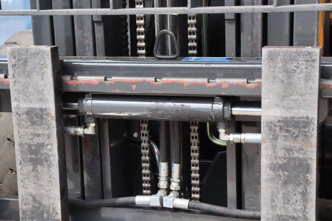 Forklift Atlet P1D1A15LT LPG 750kg 6.5m 2012 2012 Atlet P1D1A15LT 2012 1 Forklift image 12