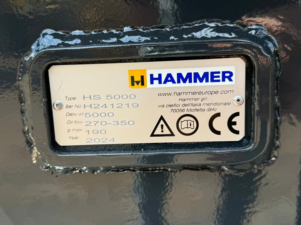 Hammer HS5000 fits 40-60 Ton excavator 2024 00032792 Hammer HS5000 fits 40-60 Ton excavator 2024 0 Crawler Excavators imag...
