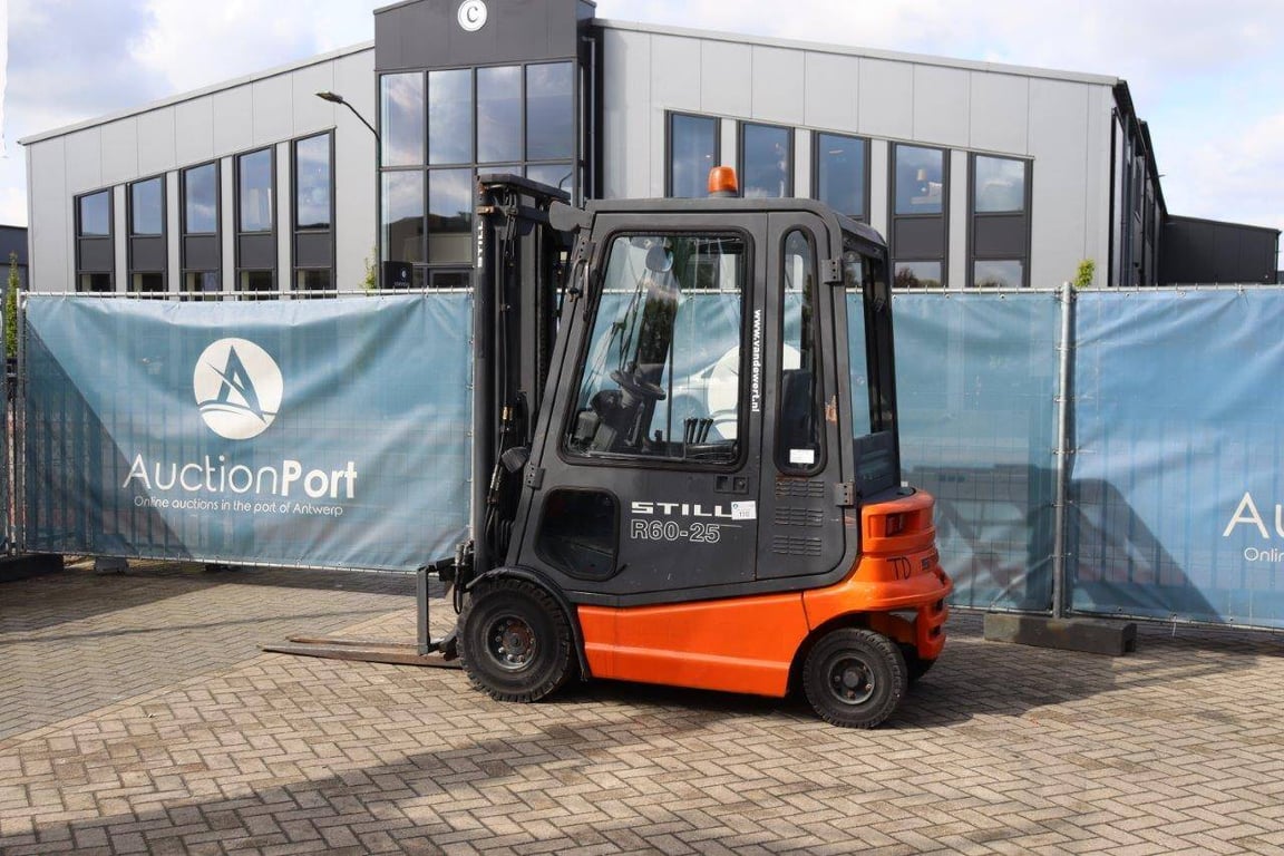 Forklift Still R60-25 Electric 2500kg 3.88m 2000 2000 Still R60-25 2000 1 Forklift image 3