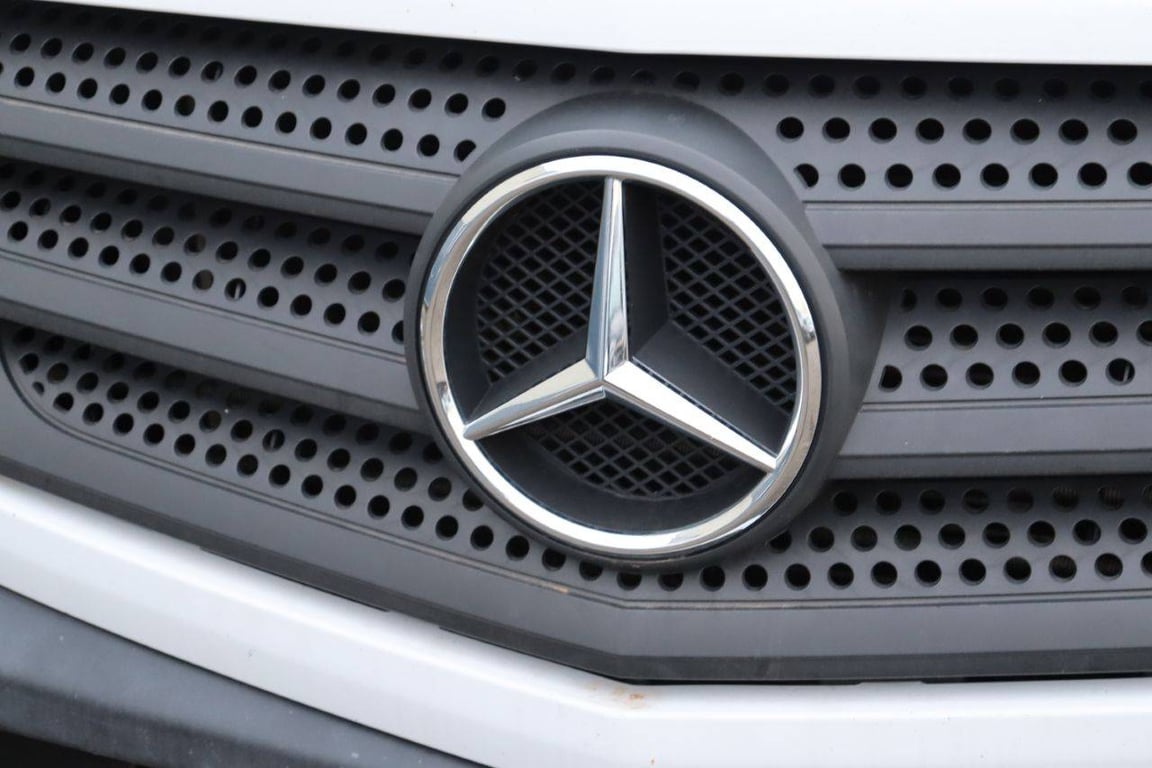 Mercedes-Benz Sprinter Diesel 2016 Box Truck 2016 Sprinter 2016 1 image 11