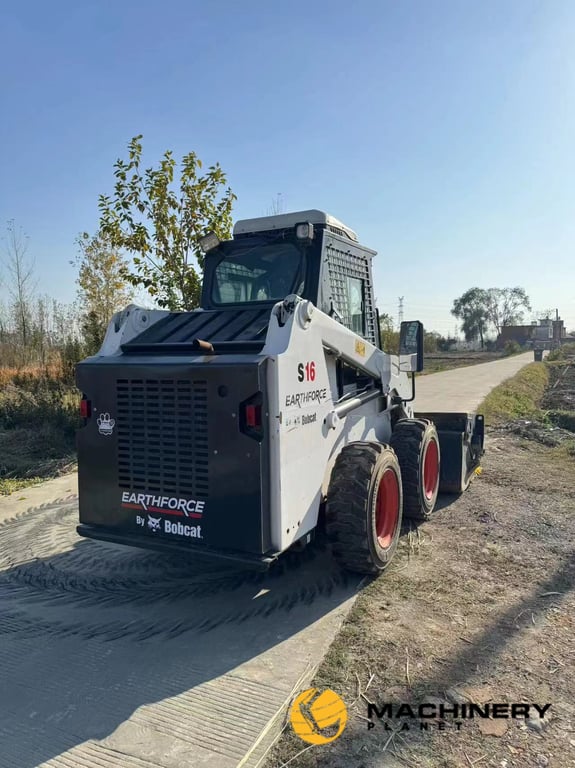 Bobcat S16 Skid Steer Loader Good Quality S16 2020 1 image 3