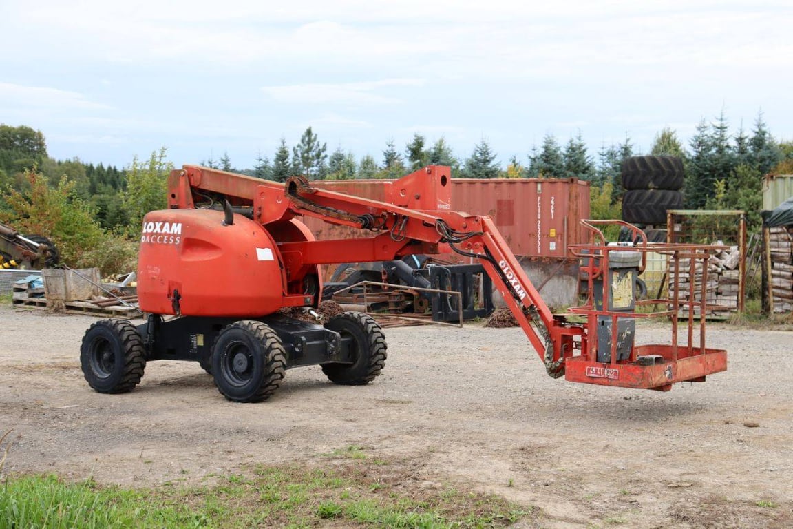 JLG 450AJ Diesel 15.72m Articulated Boom Lift 1999 1999 450AJ 1999 1 image 6