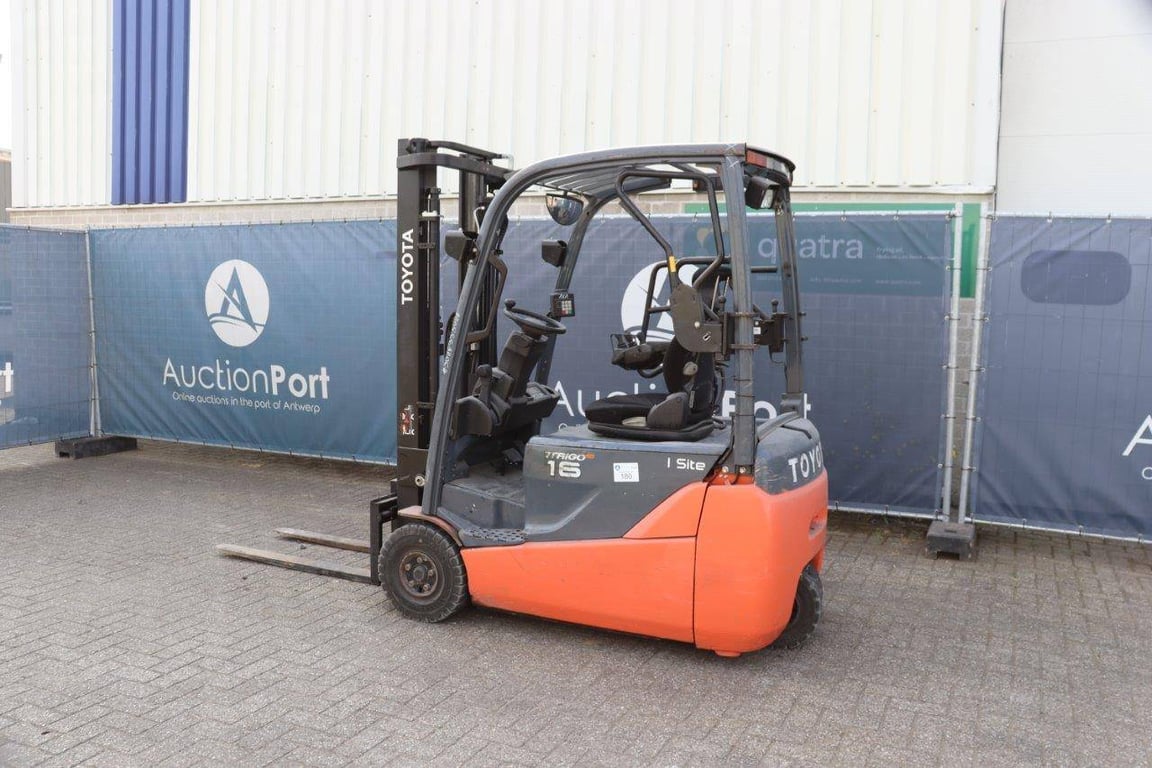 Forklift Toyota 8FBET16 Electric 1600kg 2012 2012 8FBET16 2012 1 Forklift image 3