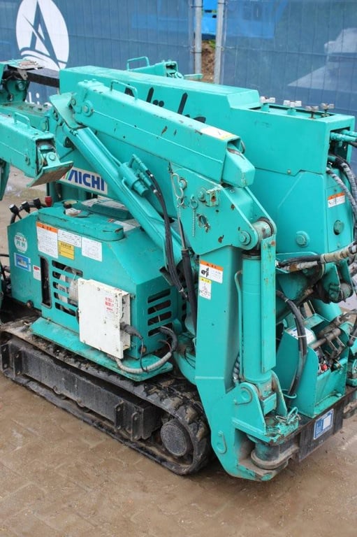 Mini crane Aichi UJ012 Petrol 1996 1996 UJ012 1996 1 Crane trucks image 9