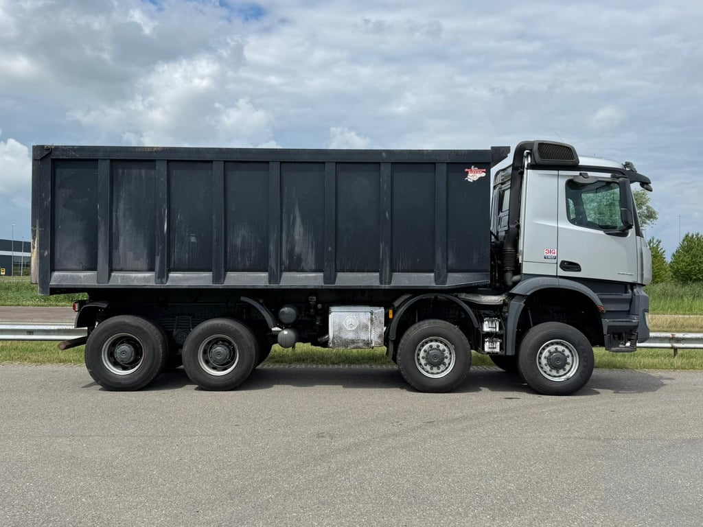 MercedesBenz Arocs 4848 8x8 tipper 2019 00033496 MercedesBenz Arocs 4848 8x8 tipper 2019 1 Tipper trucks image 5