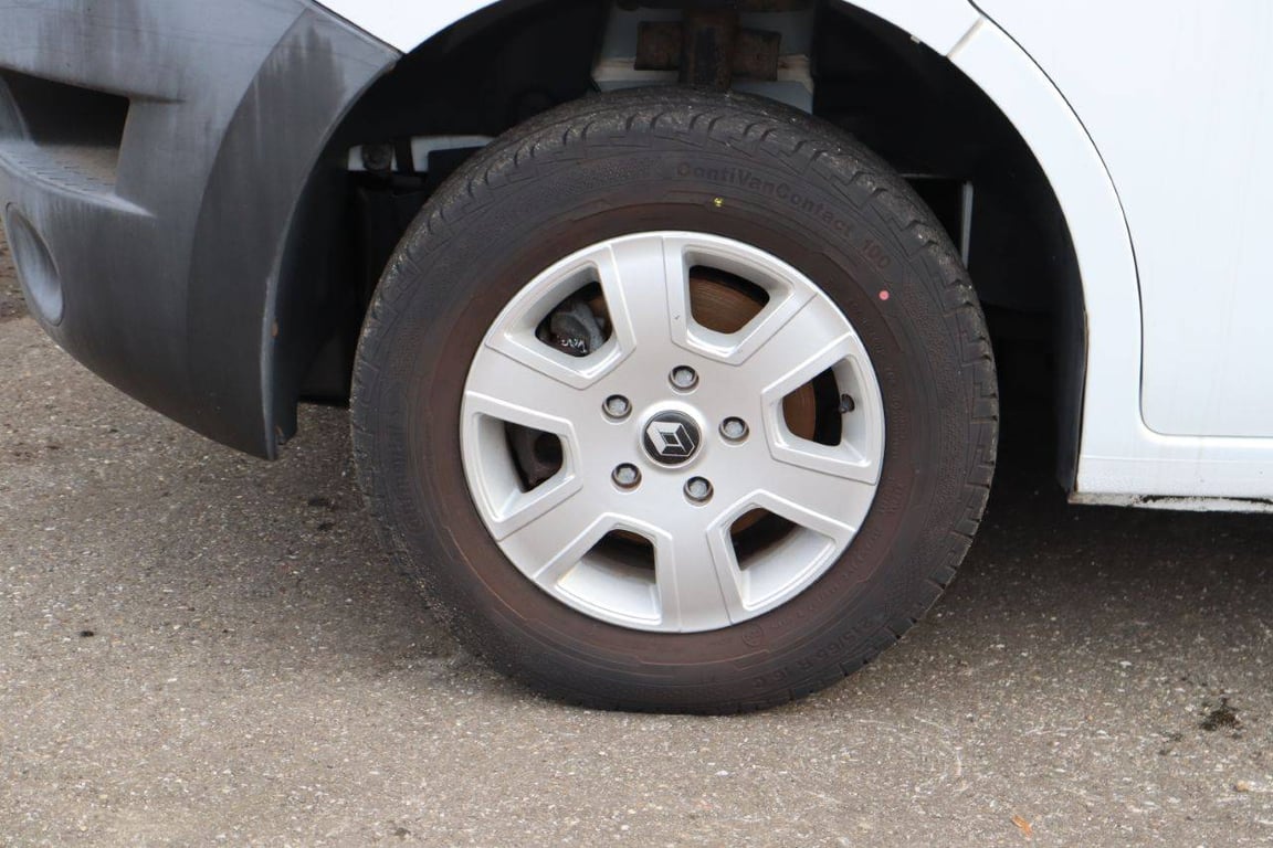Renault Master Diesel 2014 Van (Margin) 2014 Renault Master 2014 1 image 14