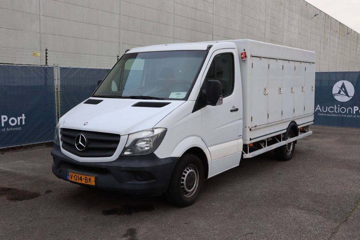 Mercedes-Benz Sprinter Diesel 2016 Box Truck 2016 Sprinter 2016 1 image 9