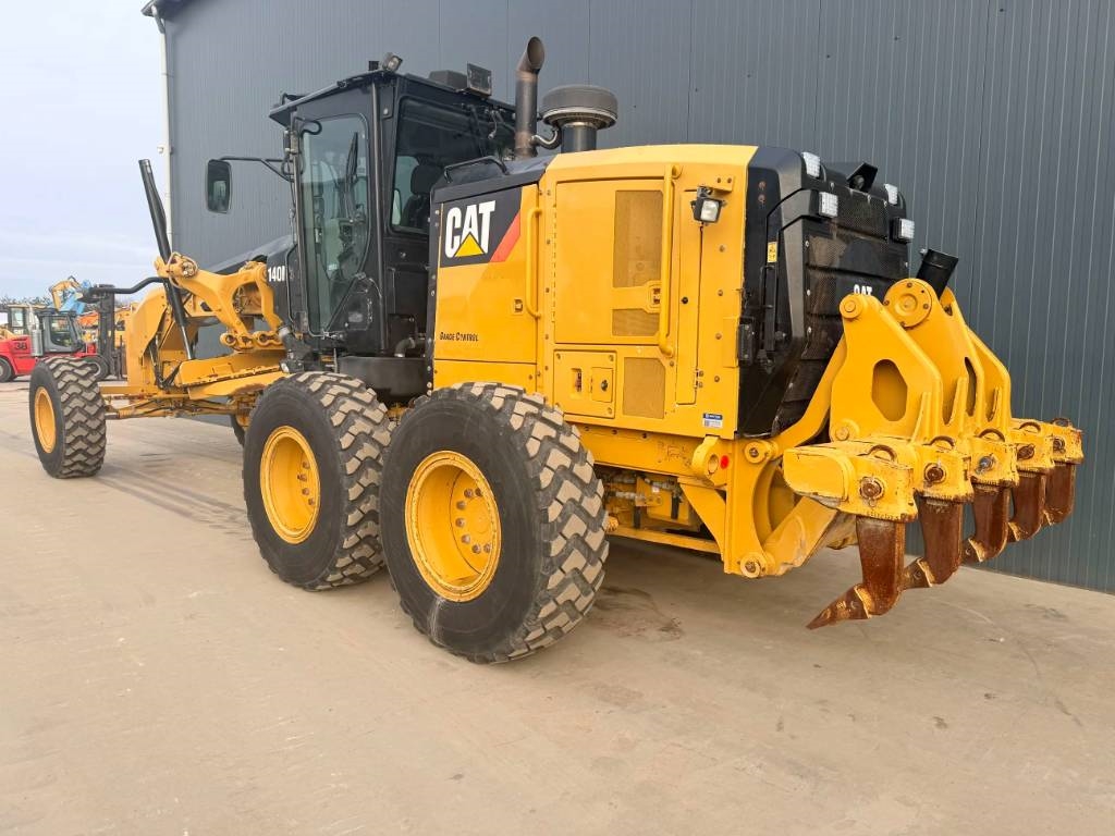 Heavy machinery product image - Image 2 of 3