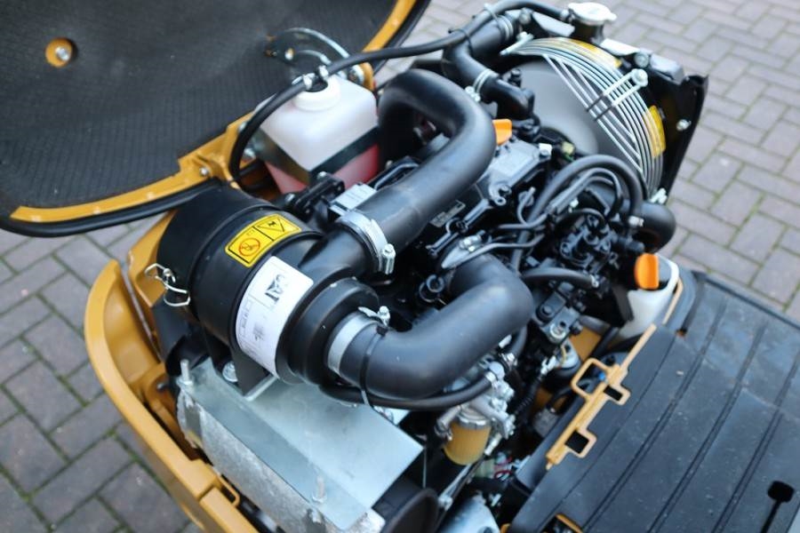 CAT 300.9D Valid inspection, *Guarantee! Hydr Quickcou 2021 CATERPILLAR - 300.9D - 60810 300.9D Valid inspection, *Guarant...