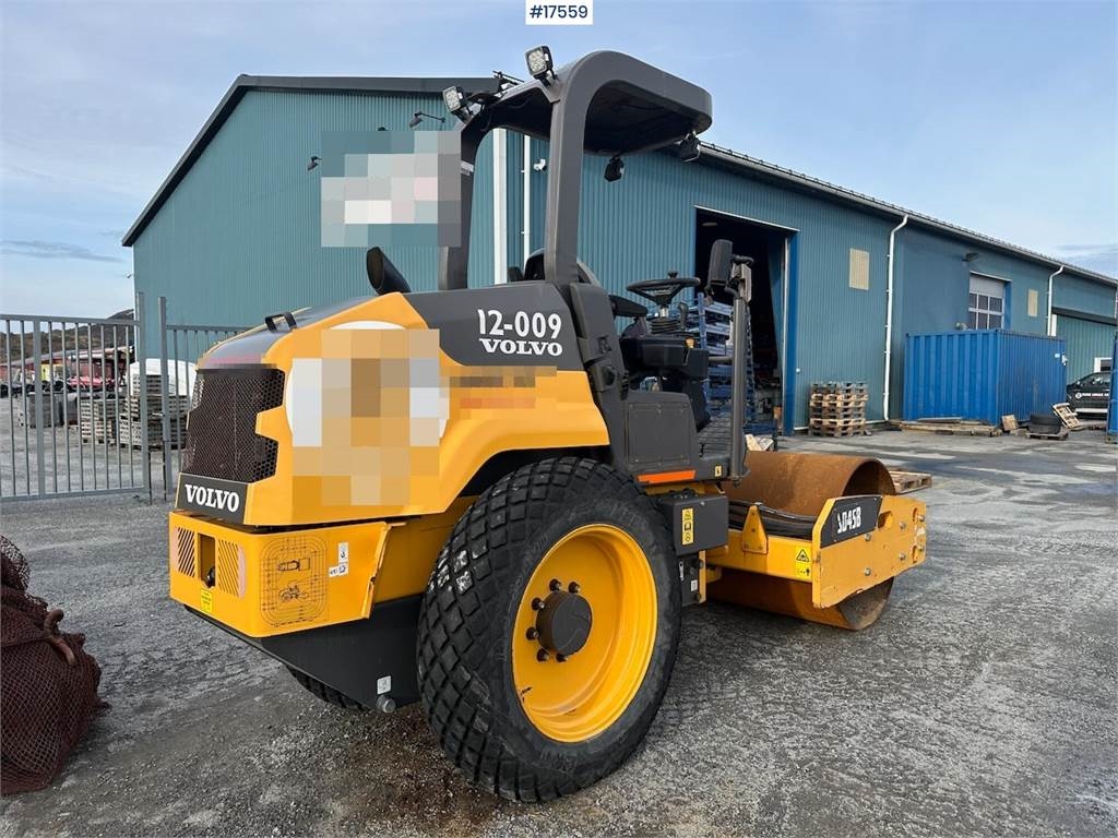 Volvo SD45B Roller with only 364 hours 2020 17559 SD45B Roller with only 364 hours 2020 1 image 8