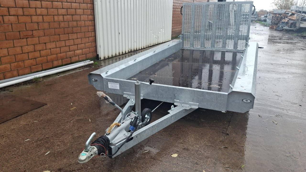 Machinetratnsporter 4.0x1.80m Onbekend 1 image 2