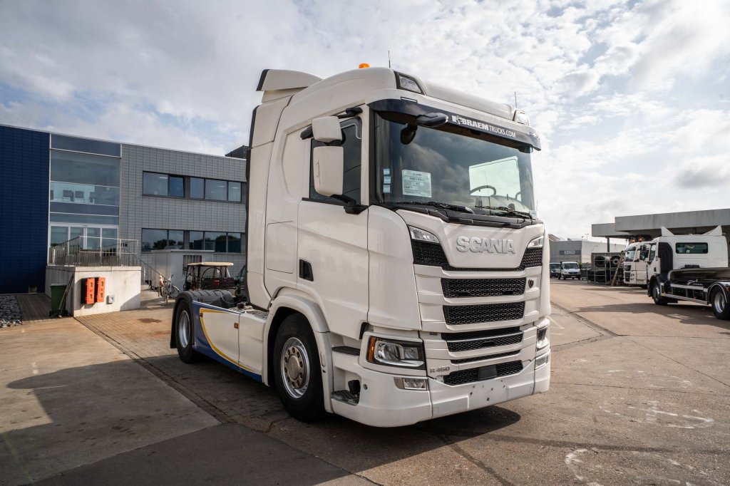 SCANIA R450 + KIPHYDR. 2017 E64011 R450 + KIPHYDR. 2017 1 image 2