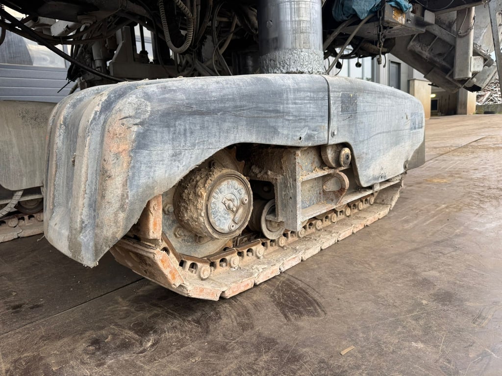 Gomaco GT3400 Concrete Slipform Paver 2010 00033427 GT3400 Concrete Slipform Paver 2010 1 Concrete Pumps Truck image 9