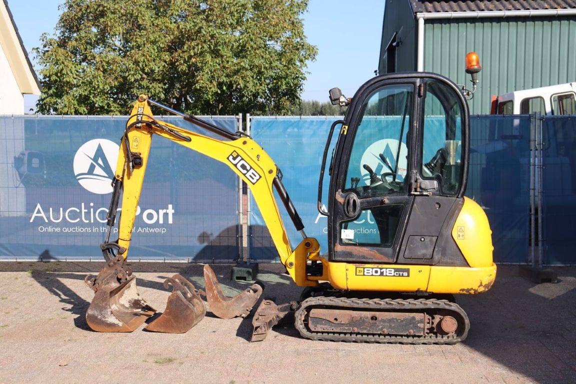 Mini excavator JCB 8018 CTS Diesel 2014 2014 8018 CTS 2014 1 image 2