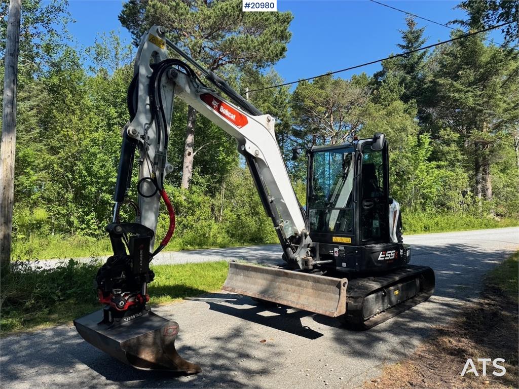Bobcat E55Z Mini Excavator w/ Rototilt and 2 buckets. 260 2022 20980 E55Z Mini Excavator w/ Rototilt and 2 buckets. 260 20...