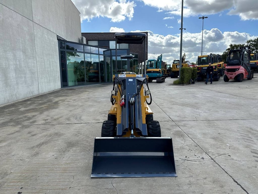 Skid Steer Loader Machpro MP-S800 Petrol 2025 New 2025 Machpro MP-S800 2025 0 image 2