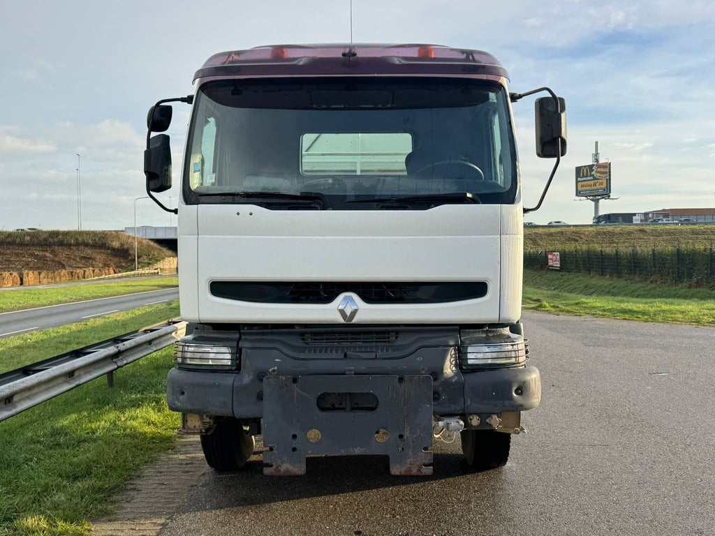 Renault Kerax 370dCI 6x4 Kipper 2003 00033716 Renault Kerax 370dCI 6x4 Kipper 2003 1 image 8