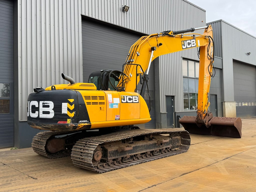JCB JS220 LC Semi Long Reach - 10 meter 2015 00033361 JS220 LC Semi Long Reach - 10 meter 2015 1 image 7