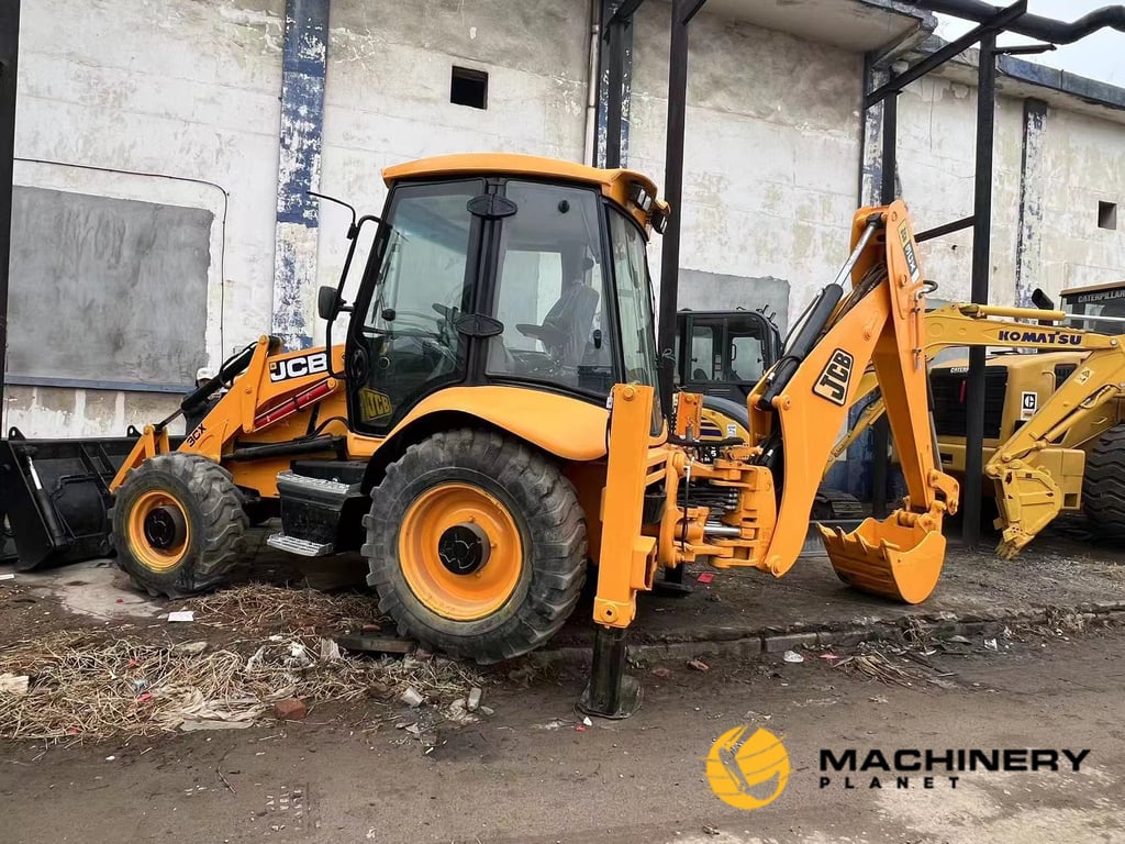 JCB3CX Backhoe Loader Made in UK Original For Sale JCB3CX 2018 1 image 2