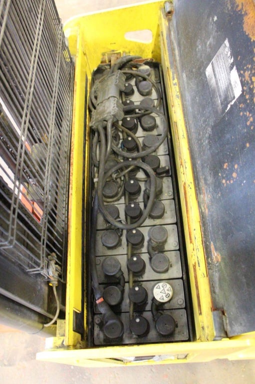 Hyster Electric Stacker 1400kg 4.63m 2017 2017 2017 1 image 12