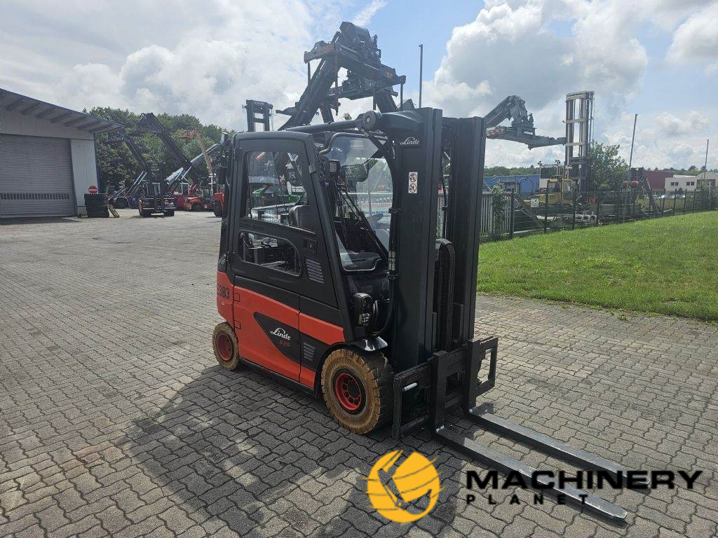 Linde E25-01 UVV 2022 ESK0001 E25-01 UVV 2022 1 Forklift image 3