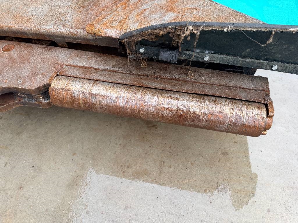 Heavy machinery product image - Image 13 of 15