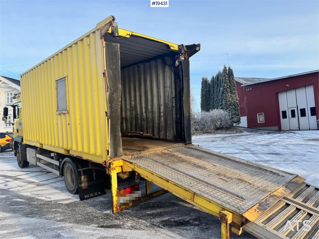 MAN TGM 15.280 Container truck w/ Driving bridges. 2007 19431 TGM 15.280 Container w/ Driving bridges. 2007 1 image 5