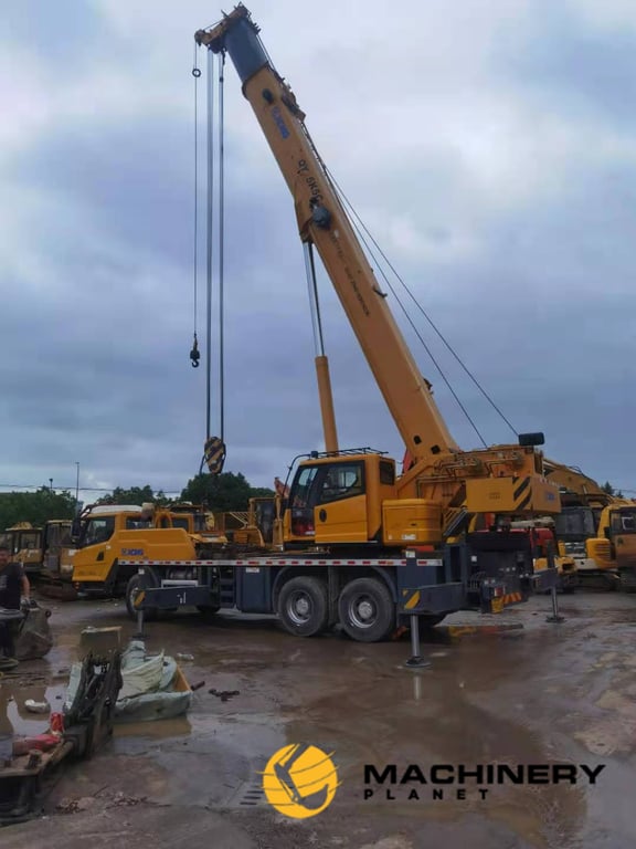 XCMG QY25K Crane Used Good Condition For Sale QY25K 2018 1 Mobile Cranes image 7