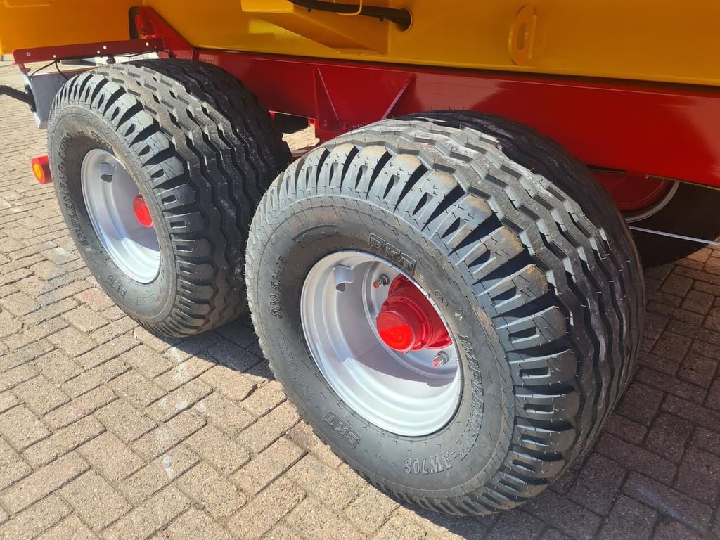 Heavy machinery product image - Image 8 of 15