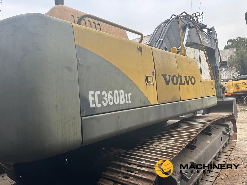 VOLVO EC360BLC 36TONS CRAWLER EXCAVATOR GOOD PRICE EC360BLC 2019 1 Crawler Excavators image 4