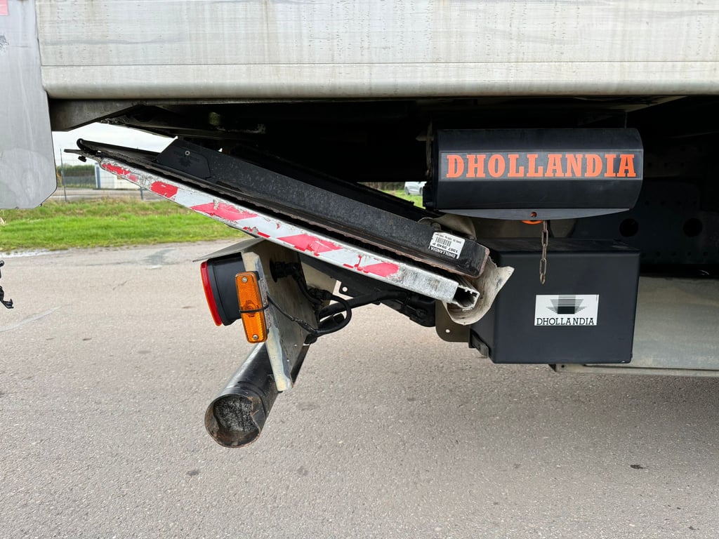 MercedesBenz Atego 4x2 Cargo Truck EURO5 2013 70001657 MercedesBenz Atego 4x2 Cargo EURO5 2013 1 image 11