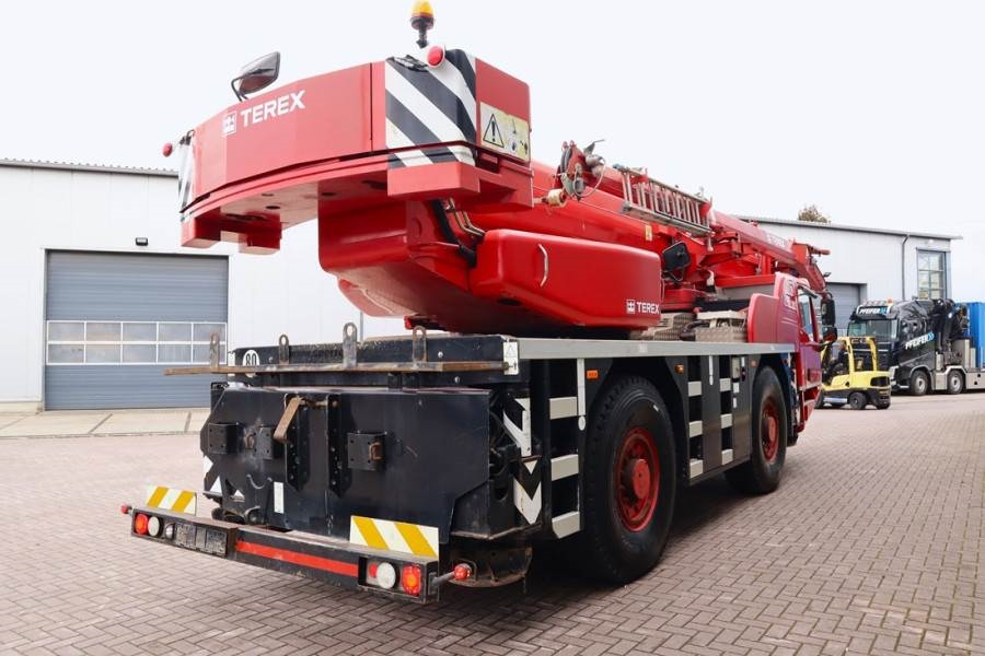 Terex AC40/2L Diesel, 4x4 Drive And 4-Wheel Steering, 40 2017 TEREX - AC40/2L - 90344 AC40/2L Diesel, 4x4 Drive And 4-Whee...