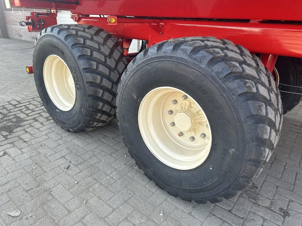 Heavy machinery product image - Image 10 of 15