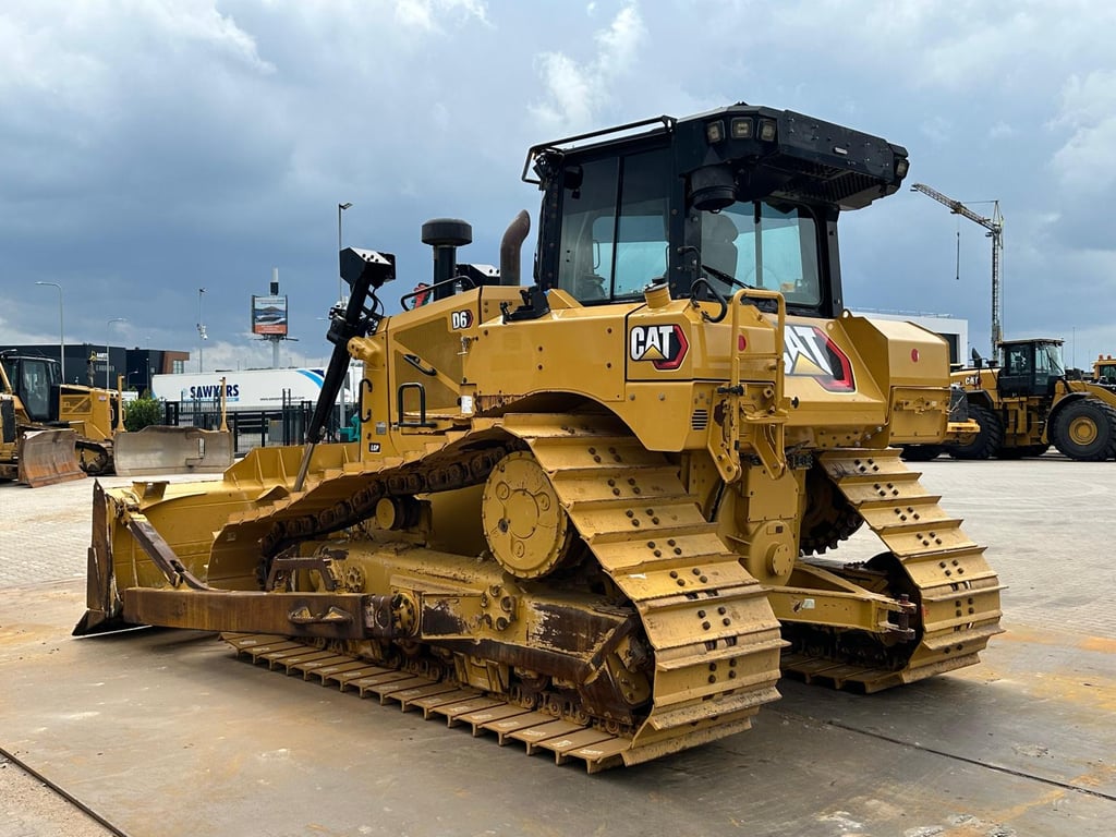 Caterpillar D6 LGP 2019 00033396 D6 LGP 2019 1 image 3